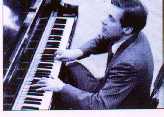 Gould al piano