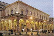 Bufera all'opera: Teatri lirici verso la riforma: le cifre della discordia - Nella foto il Teatro Comunale di Bologna