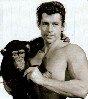 Johnny Weissmuller (Tarzan) e la scimmietta Cita
