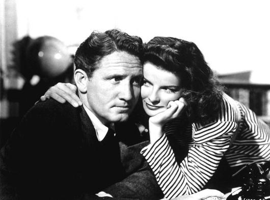 Katharine Hepburn con Spencer Tracy ne "La donna del giorno"