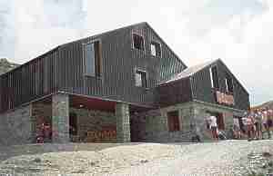 Il rifugio Grand Tournalin, m. 2600 (4,57 Kb)