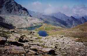 I Laghi Pinter visti dal Colle Pinter (8,37 Kb)