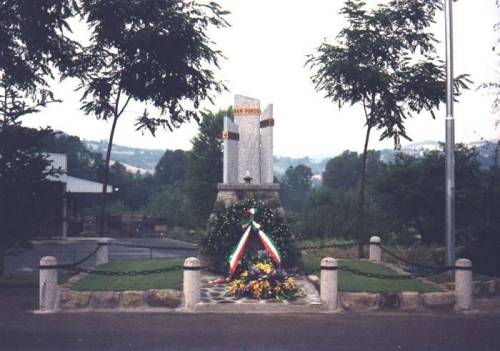 Foto: Inaugurazione del monumento a Caduti