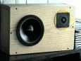 Monitor autocostruito