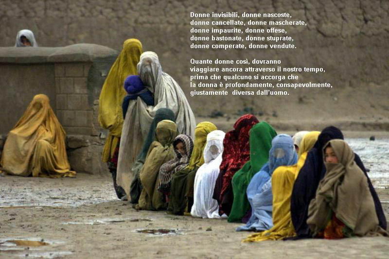 donne invisibili .JPG (87845 byte)