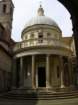 roma0005_small.jpg