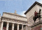 Genova- "Petizione popolare per salvare il Teatro Carlo Felice"